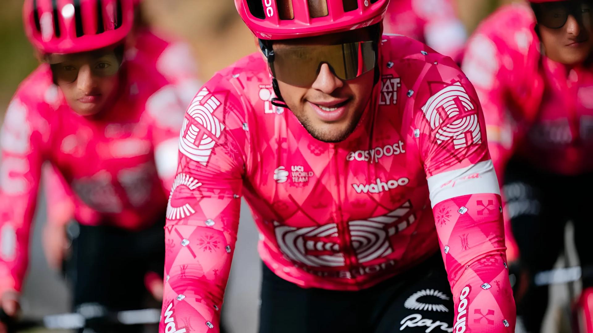 Má tým EF Pro cycling ty nejhezčí dresy v pelotonu?